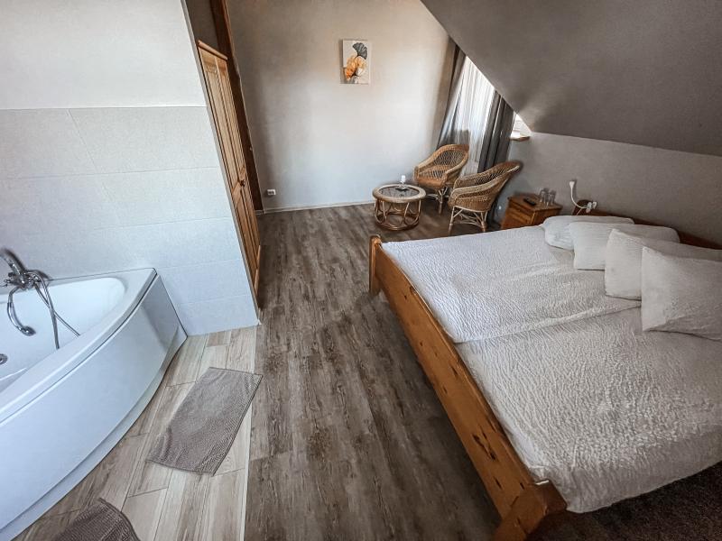 Room 1